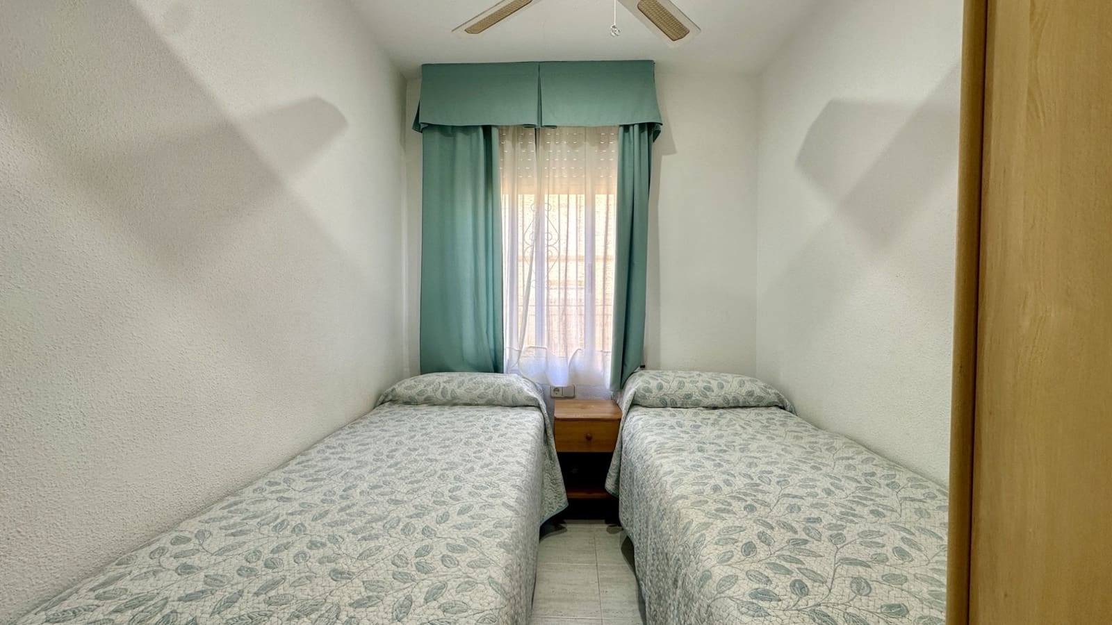 2 bedroom Apartment for sale in Playa Flamenca with pool - € 189,900 (Ref: 9519067)