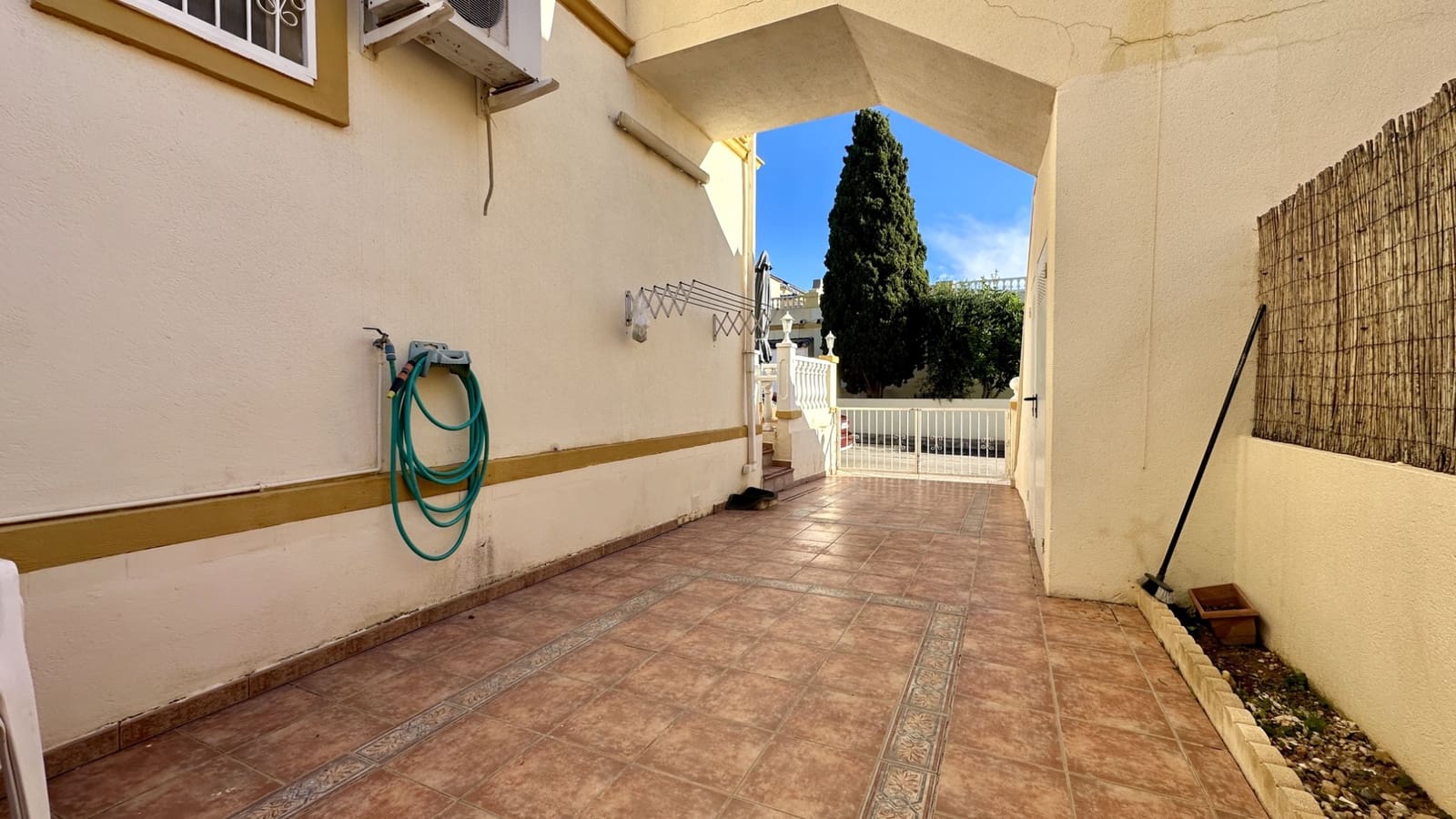 2 bedroom Apartment for sale in Playa Flamenca with pool - € 189,900 (Ref: 9519067)