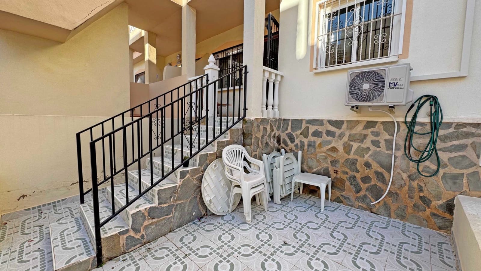 2 bedroom Apartment for sale in Playa Flamenca with pool - € 132,000 (Ref: 9519070)