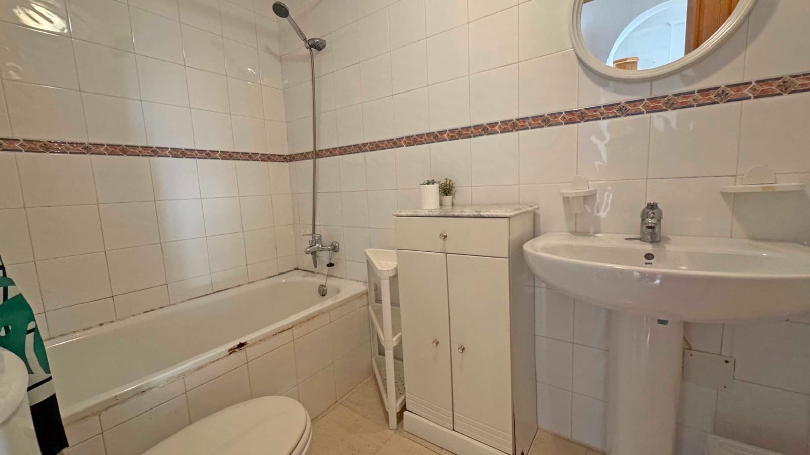 2 bedroom Apartment for sale in Playa Flamenca with pool - € 132,000 (Ref: 9519070)