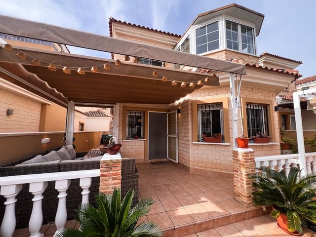 2 sovrum Villa till salu i El Raso, Guardamar del Segura med pool - 247 000 € (Ref: 9527414)