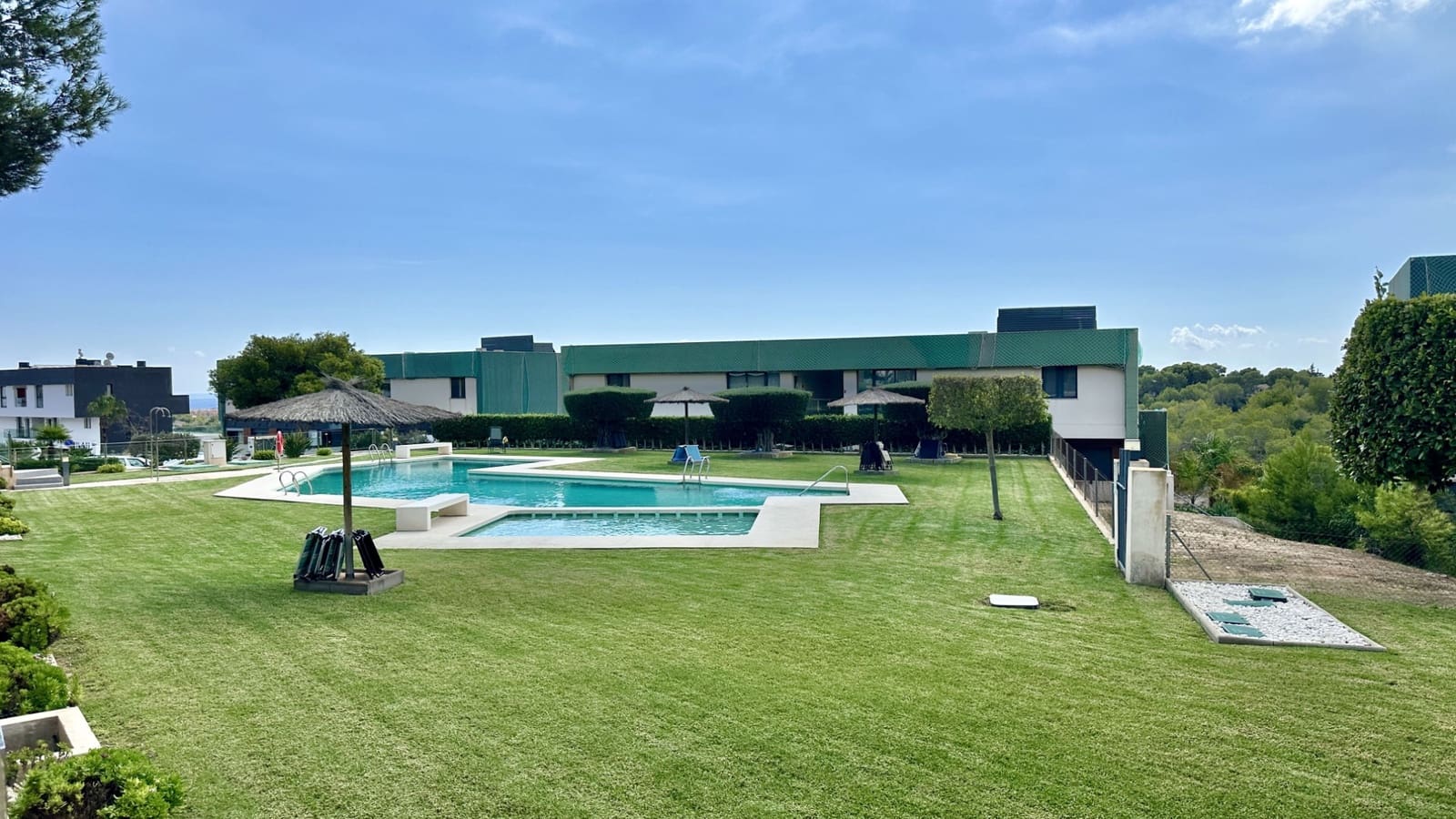 2 soverom Leilighet til salgs i Villamartin med svømmebasseng - € 255 000 (Ref: 9543334)