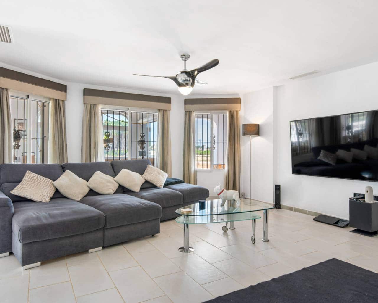 4 camera da letto Villa in vendita in Catral con piscina garage - 565.000 € (Rif: 9555310)