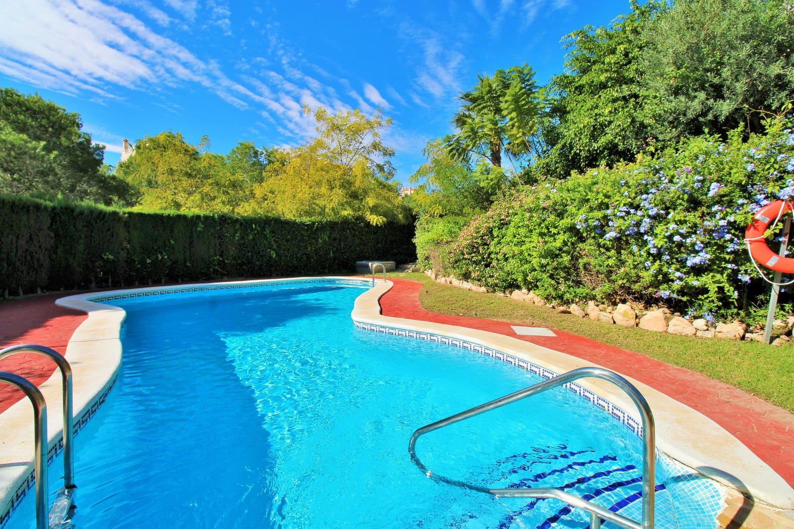 2 bedroom Apartment for sale in Playa Flamenca with pool - € 199,000 (Ref: 9557773)