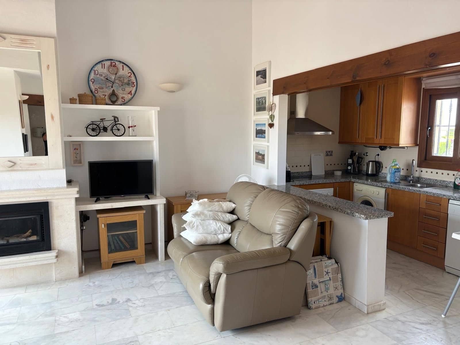 2 Zimmer Apartment zu verkaufen in Algorfa mit Pool Garage - 185.000 € (Ref: 9561953)