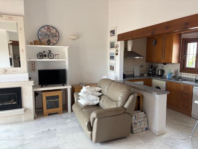2 Zimmer Apartment zu verkaufen in Algorfa mit Pool Garage - 185.000 € (Ref: 9561953)