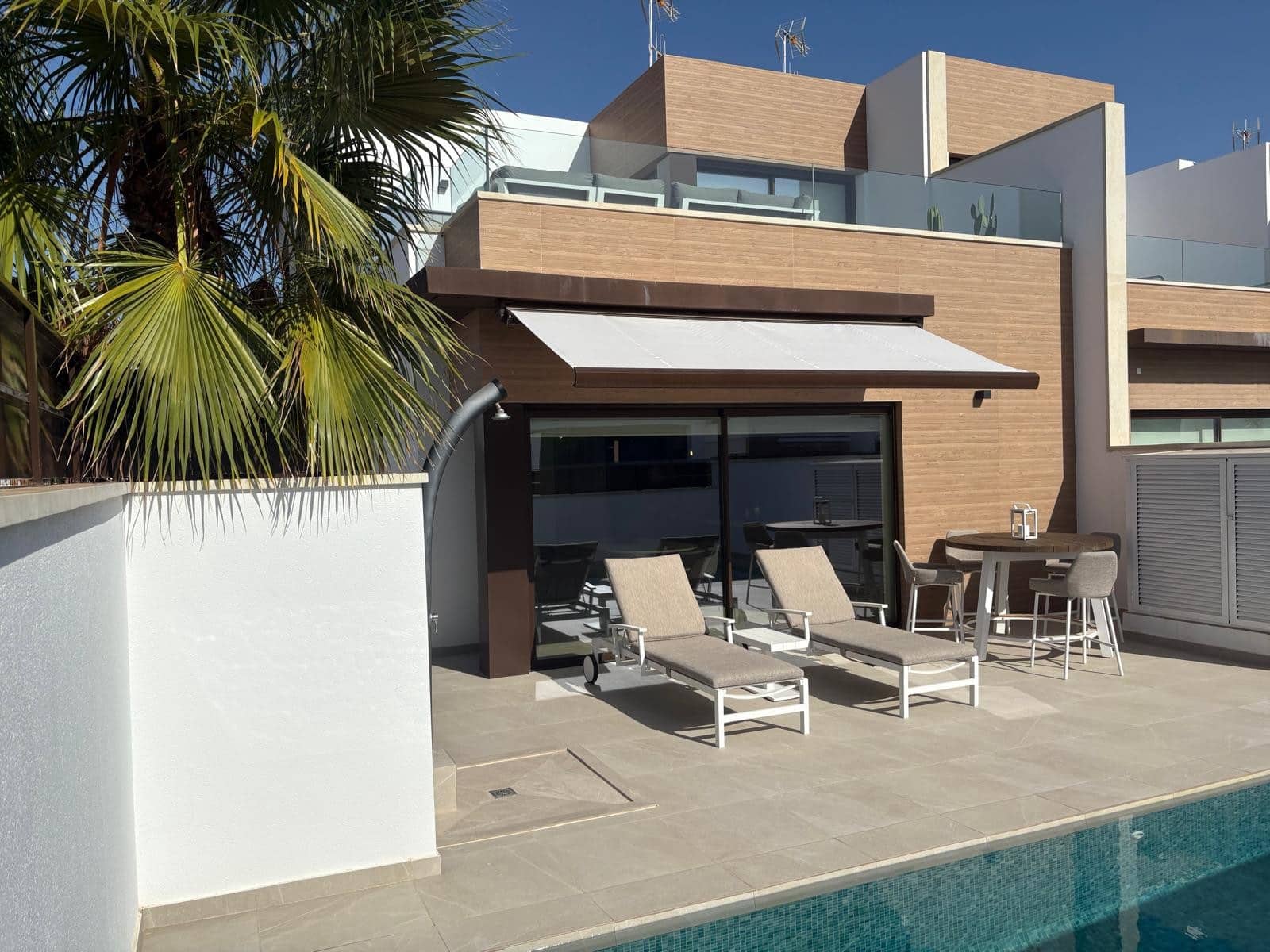3 Zimmer Villa zu verkaufen in Algorfa mit Pool Garage - 485.000 € (Ref: 9561959)