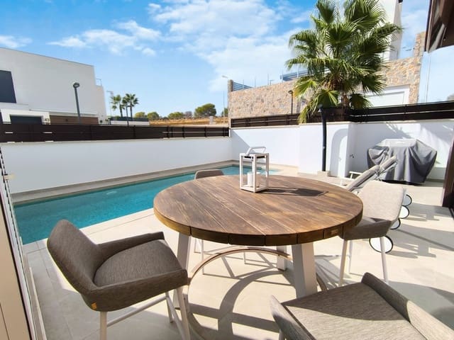 3 slaapkamer Villa te koop in Algorfa met zwembad garage - € 485.000 (Ref: 9561976)