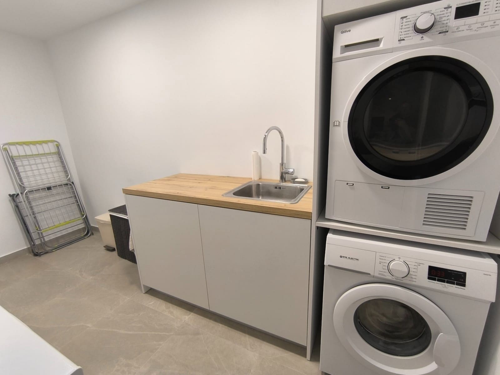 3 sypialnia Willa na sprzedaż w Algorfa z basenem garażem - 485 000 € (Ref: 9561976)