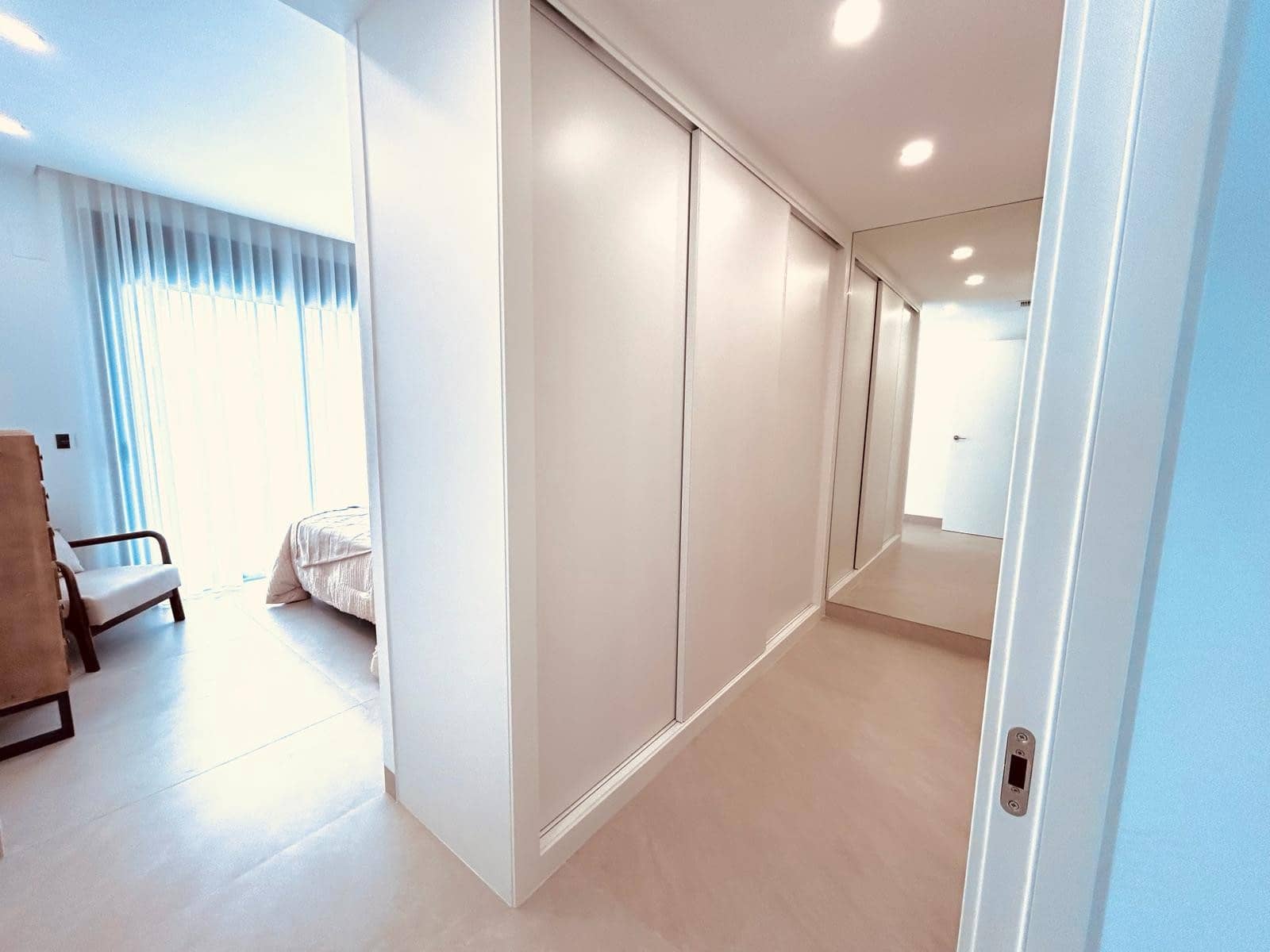 Chalet de 3 habitaciones en Benijófar en venta con piscina - 465.000 € (Ref: 9572254)