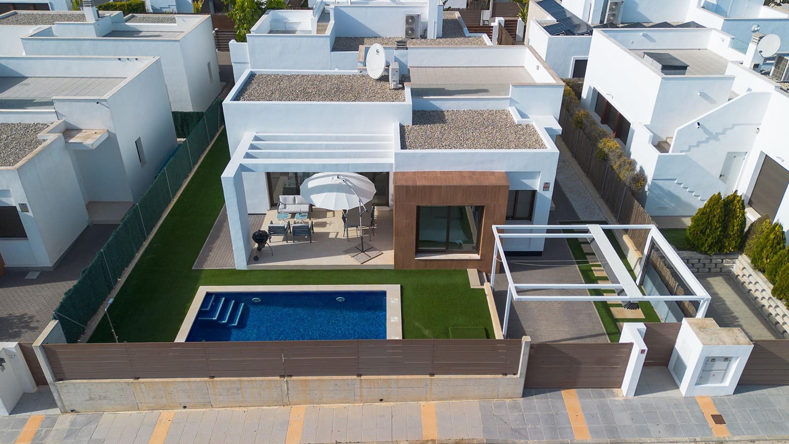 3 slaapkamer Villa te koop in Vistabella met zwembad - € 449.900 (Ref: 9576294)