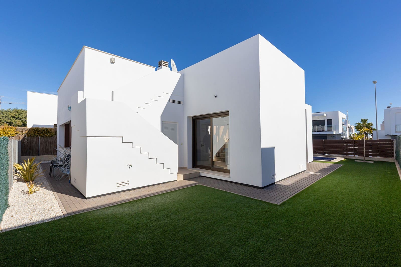 3 slaapkamer Villa te koop in Vistabella met zwembad - € 449.900 (Ref: 9576294)