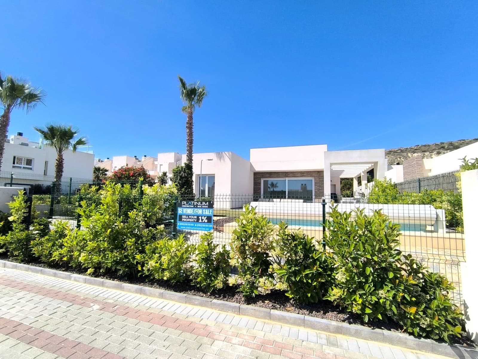 3 soverom Villa til salgs i Algorfa med svømmebasseng garasje - € 550 000 (Ref: 9582502)