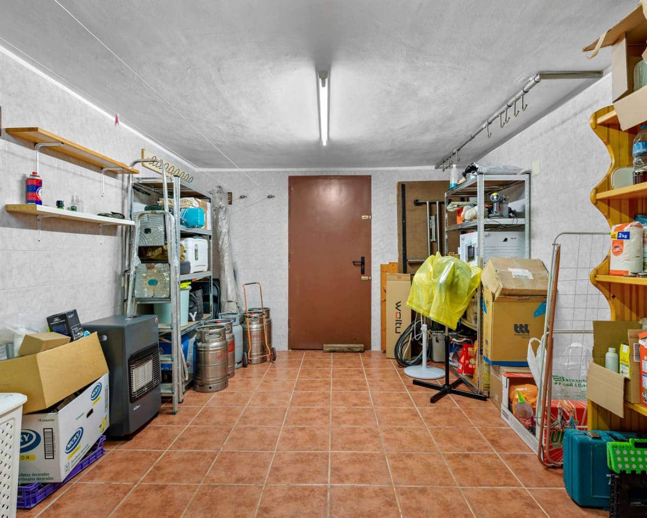 10 quarto Moradia para venda em Los Montesinos com piscina garagem - 425 000 € (Ref: 9586026)