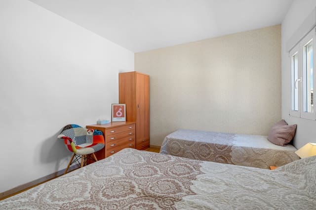 7 chambre Villa/Maison à vendre à Ciudad Quesada, Rojales avec piscine garage - 699 000 € (Ref: 9590903)