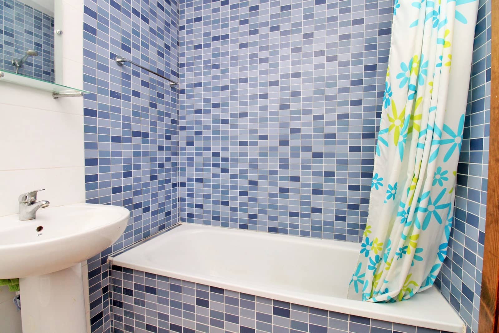 Apartamento de 2 habitaciones en Villamartin en venta con piscina - 124.950 € (Ref: 9594819)