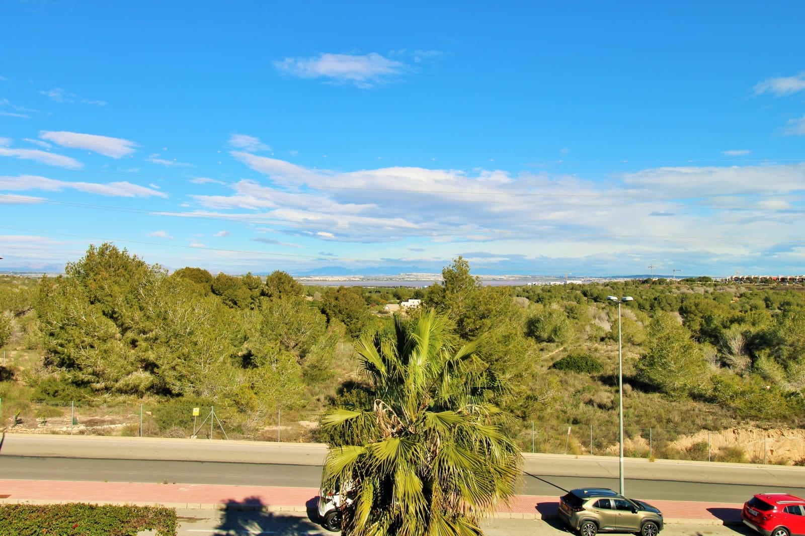 Apartamento de 2 habitaciones en Villamartin en venta con piscina - 124.950 € (Ref: 9594819)