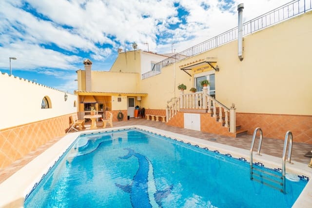 5 quarto Moradia para venda em Torremendo, Orihuela com piscina garagem - 249 000 € (Ref: 9598906)