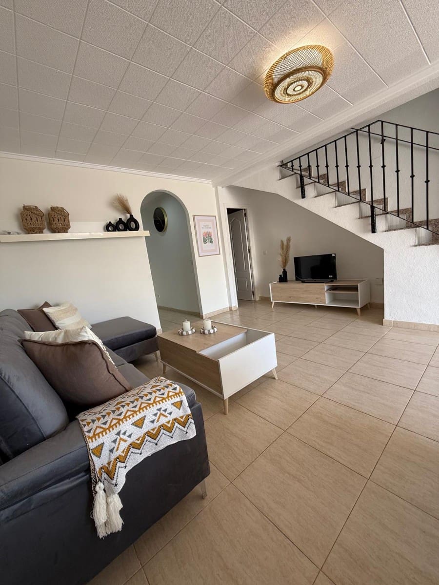 Casa de 2 habitaciones en La Siesta en venta con piscina - 187.000 € (Ref: 9602599)