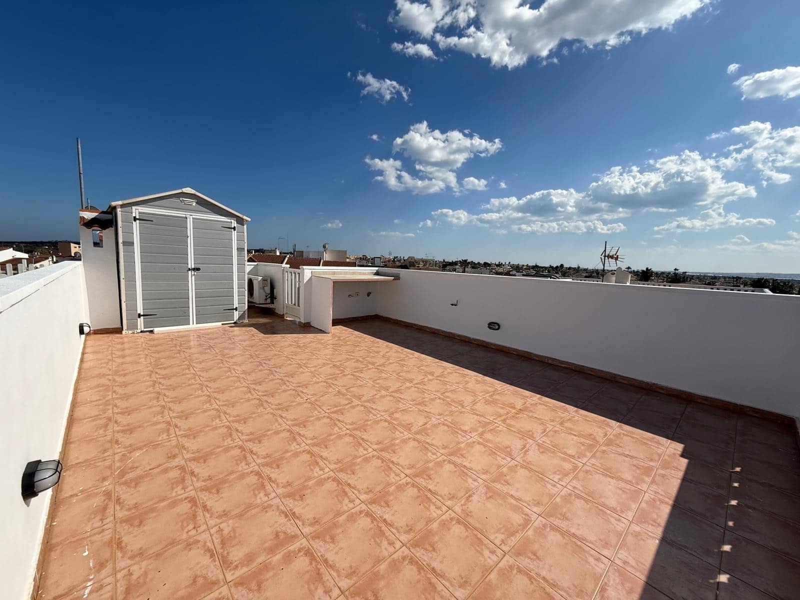 Casa de 2 habitaciones en La Siesta en venta con piscina - 187.000 € (Ref: 9602599)