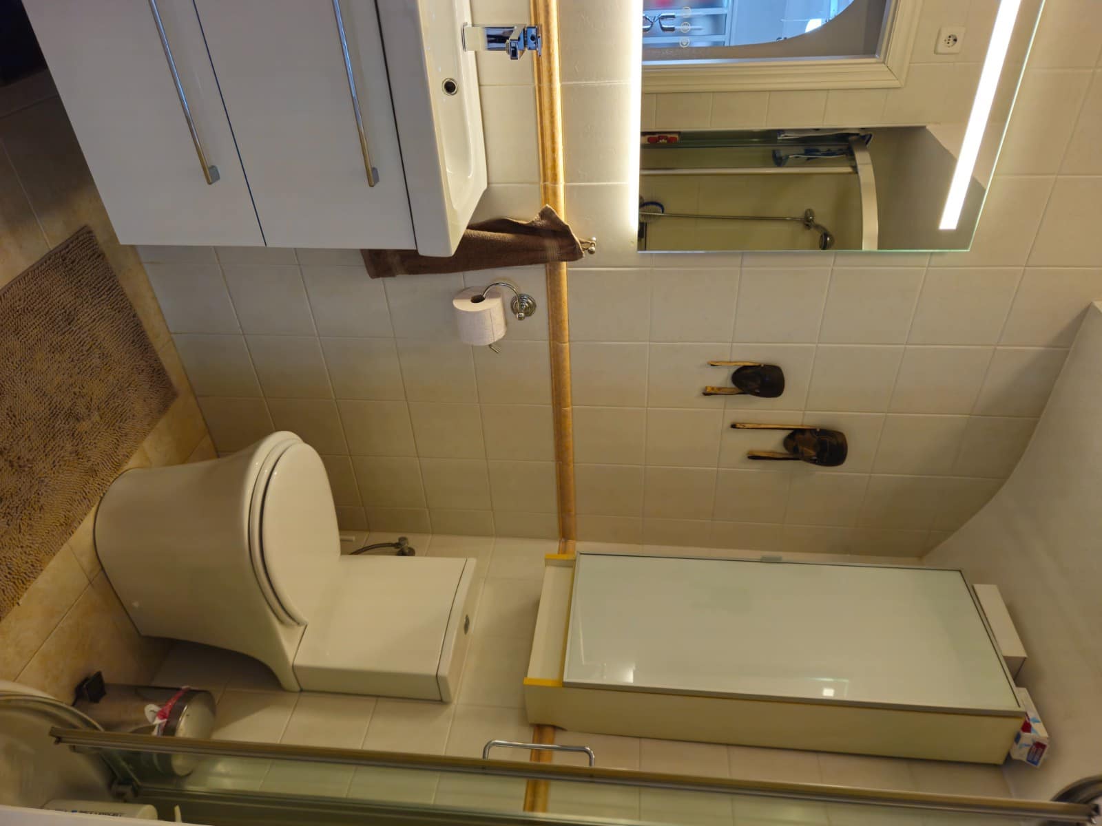 3 bedroom Villa for sale in Villamartin with pool - € 239,000 (Ref: 9607907)