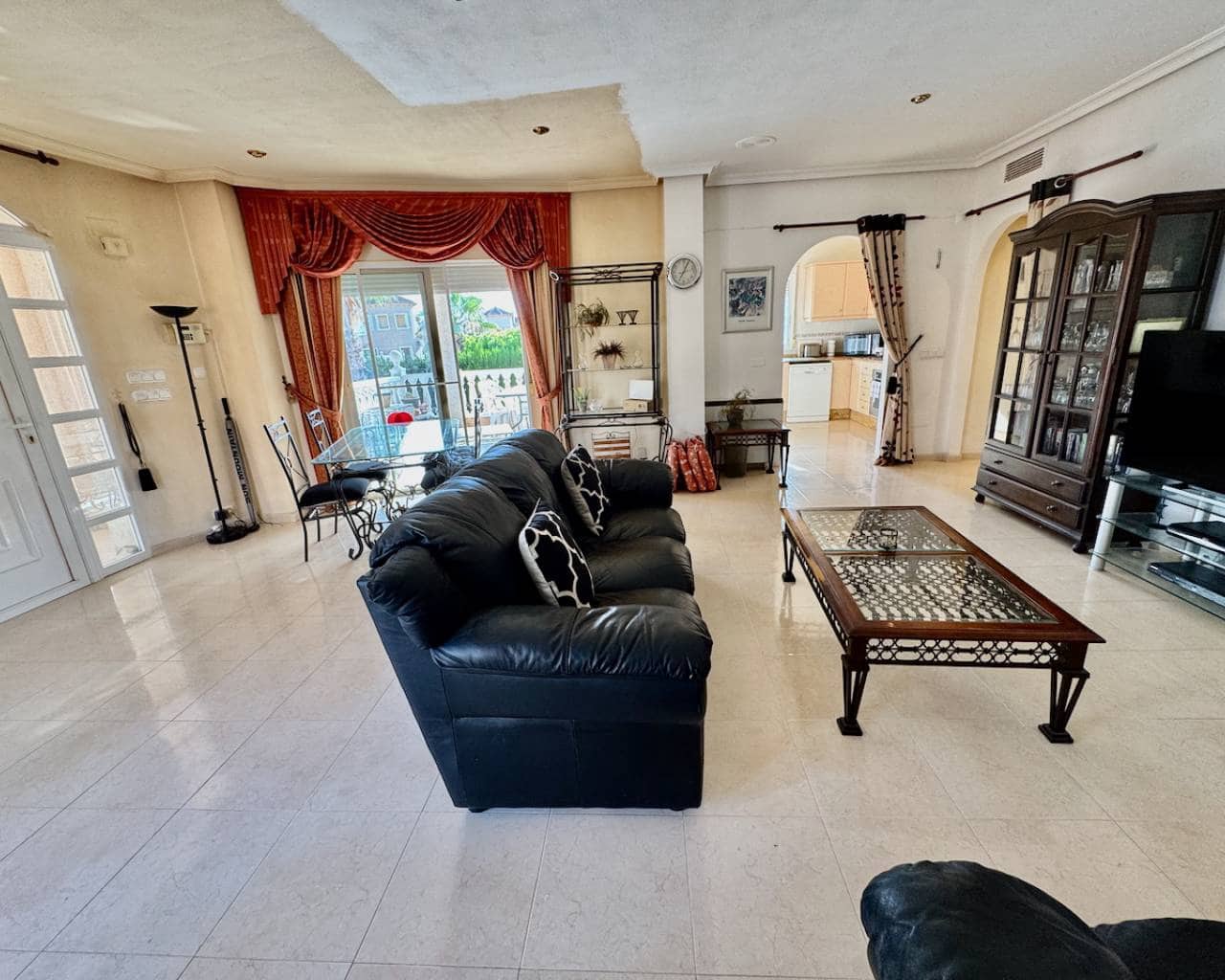 4 chambre Villa/Maison à vendre à Benferri avec piscine garage - 249 995 € (Ref: 9611284)