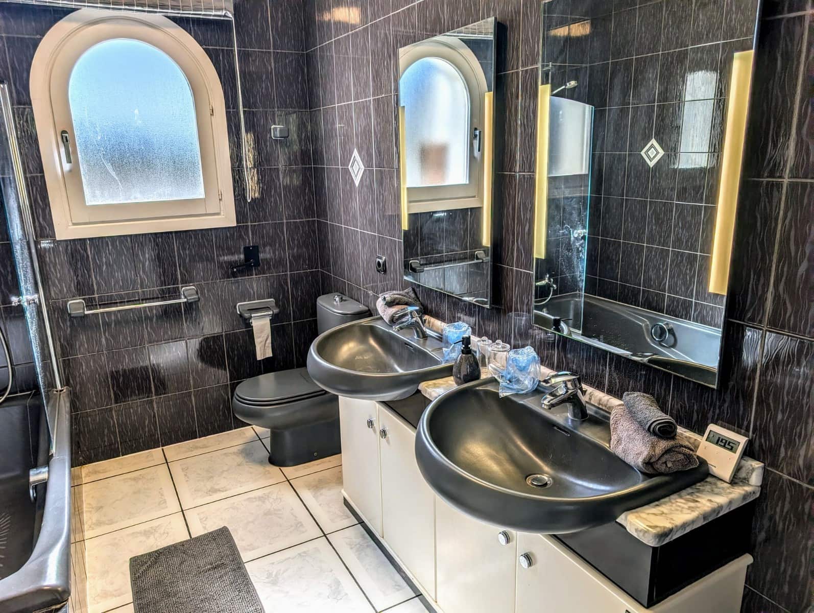 3 bedroom Villa for sale in Moraira with pool garage - € 1,100,000 (Ref: 9615322)