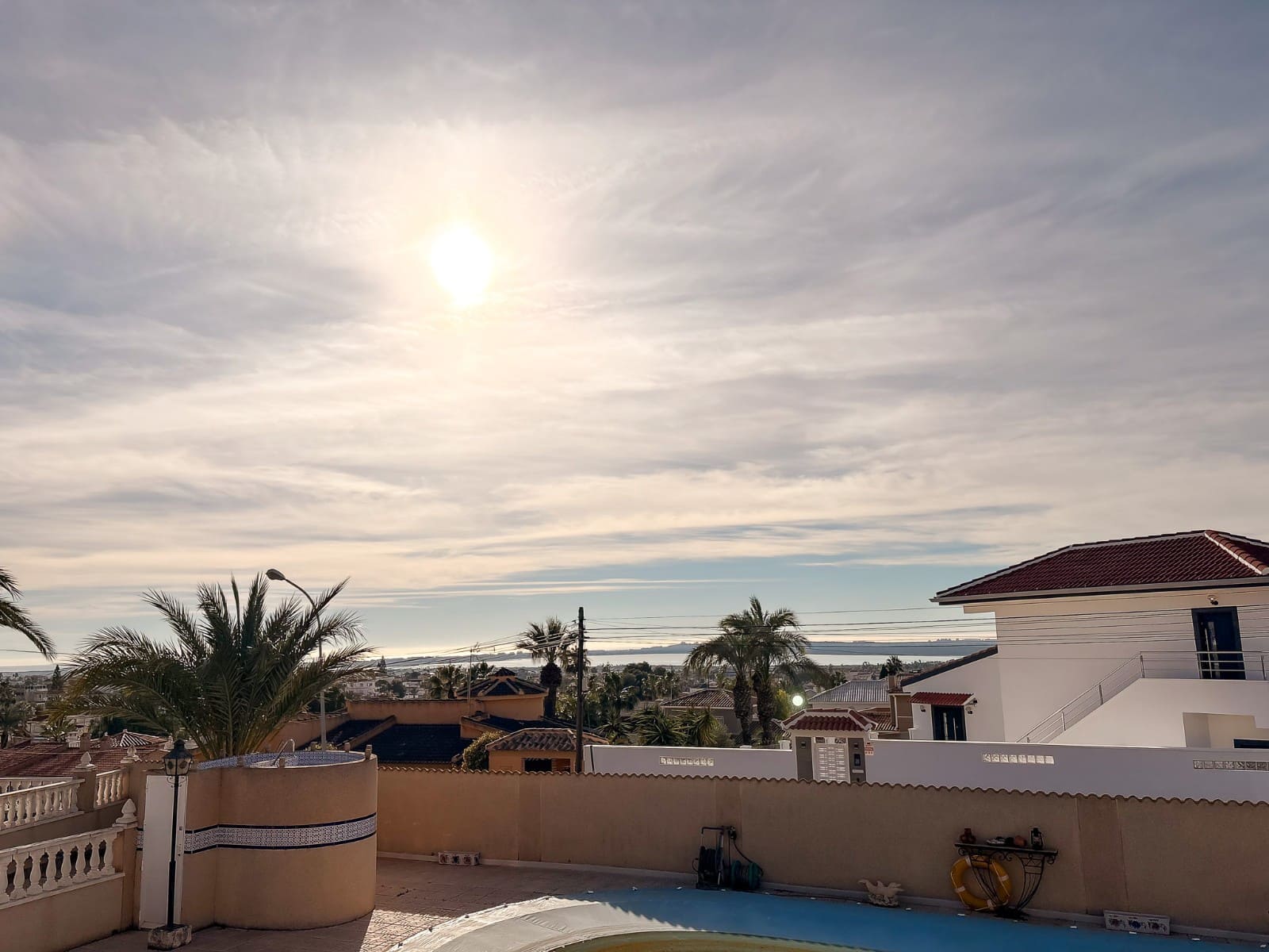 Chalet de 4 habitaciones en Ciudad Quesada en venta con piscina garaje - 525.000 € (Ref: 9615326)