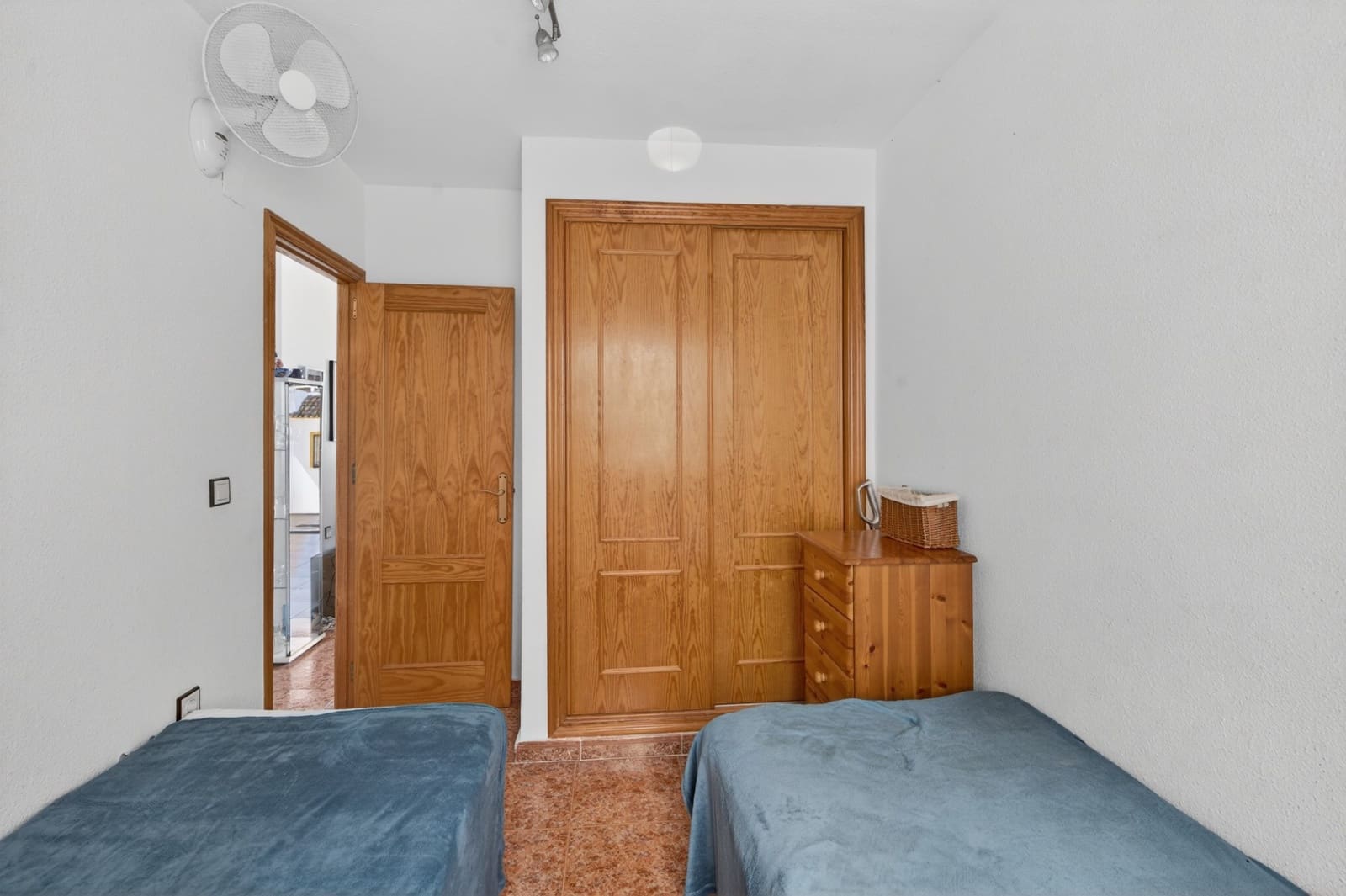 Apartamento de 2 habitaciones en Gran Alacant en venta con piscina garaje - 189.000 € (Ref: 9619128)