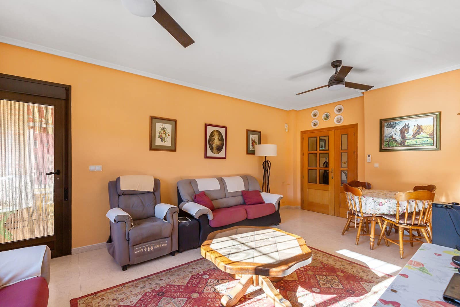 3 bedroom Villa for sale in Bigastro with garage - € 249,900 (Ref: 9622365)