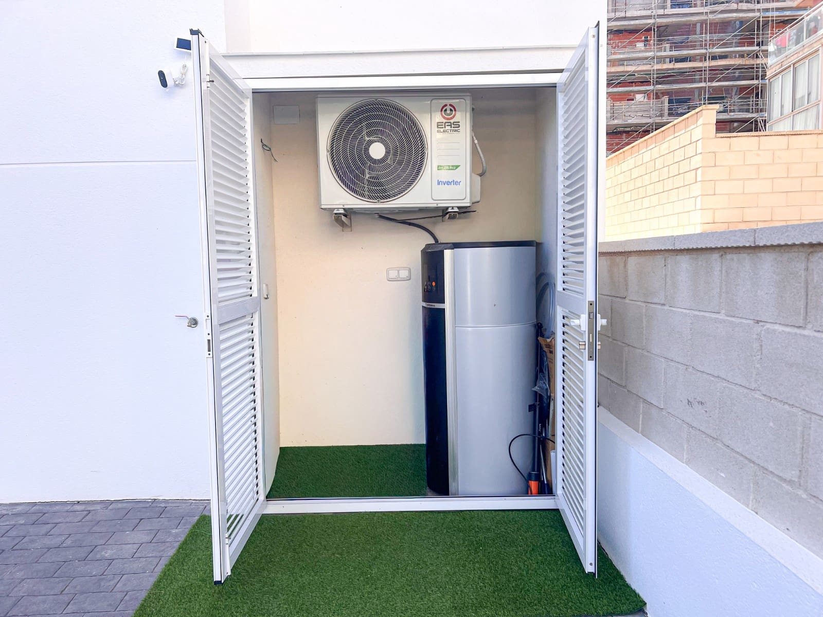 3 chambre Appartement à vendre à Guardamar del Segura avec piscine garage - 399 000 € (Ref: 9629854)