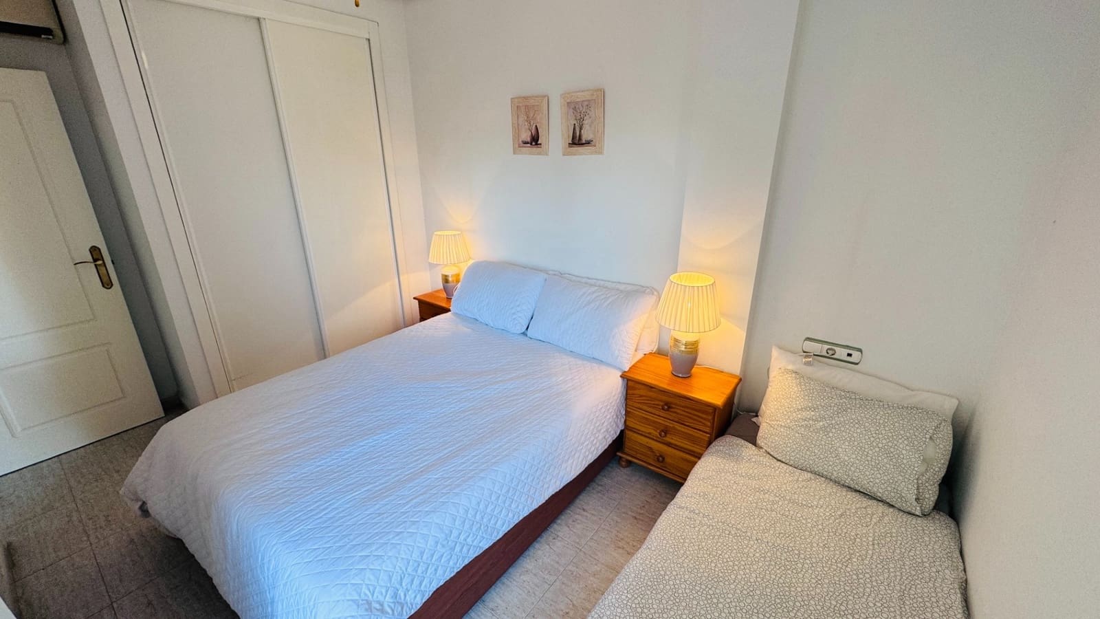 2 makuuhuone Huoneisto myytävänä paikassa Almoradi mukana uima-altaan - 109 950 € (Ref: 9634126)