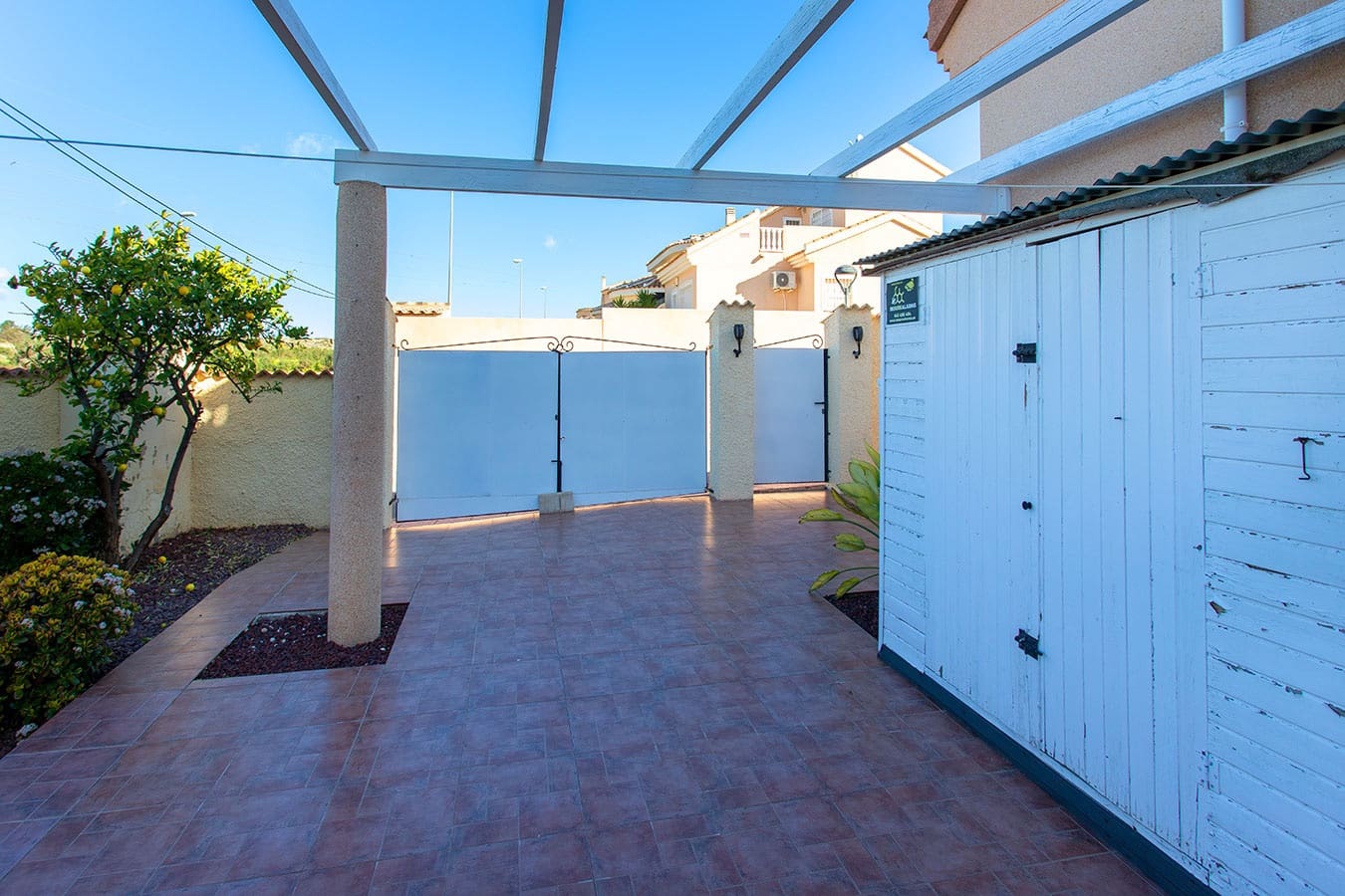 2 bedroom Villa for sale in Benijofar with pool - € 269,000 (Ref: 9634135)