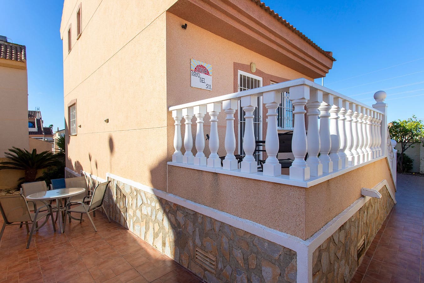 2 bedroom Villa for sale in Benijofar with pool - € 269,000 (Ref: 9634135)