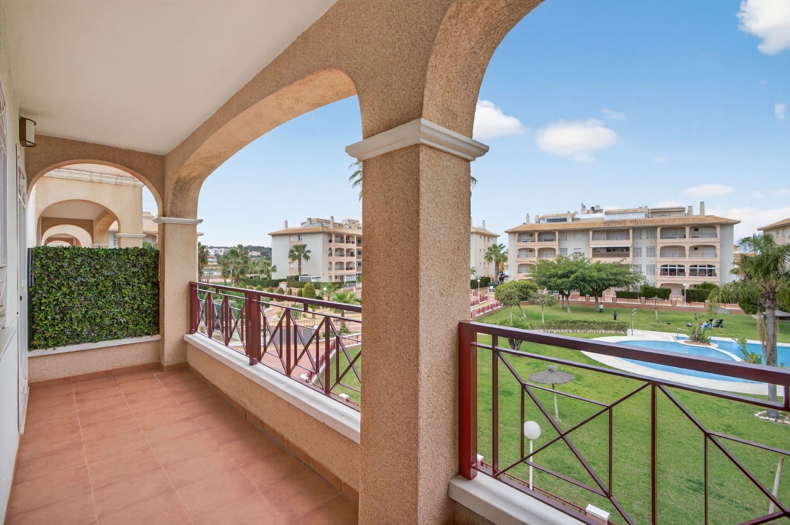 3 chambre Appartement à vendre à Playa Flamenca avec piscine garage - 379 000 € (Ref: 9647907)