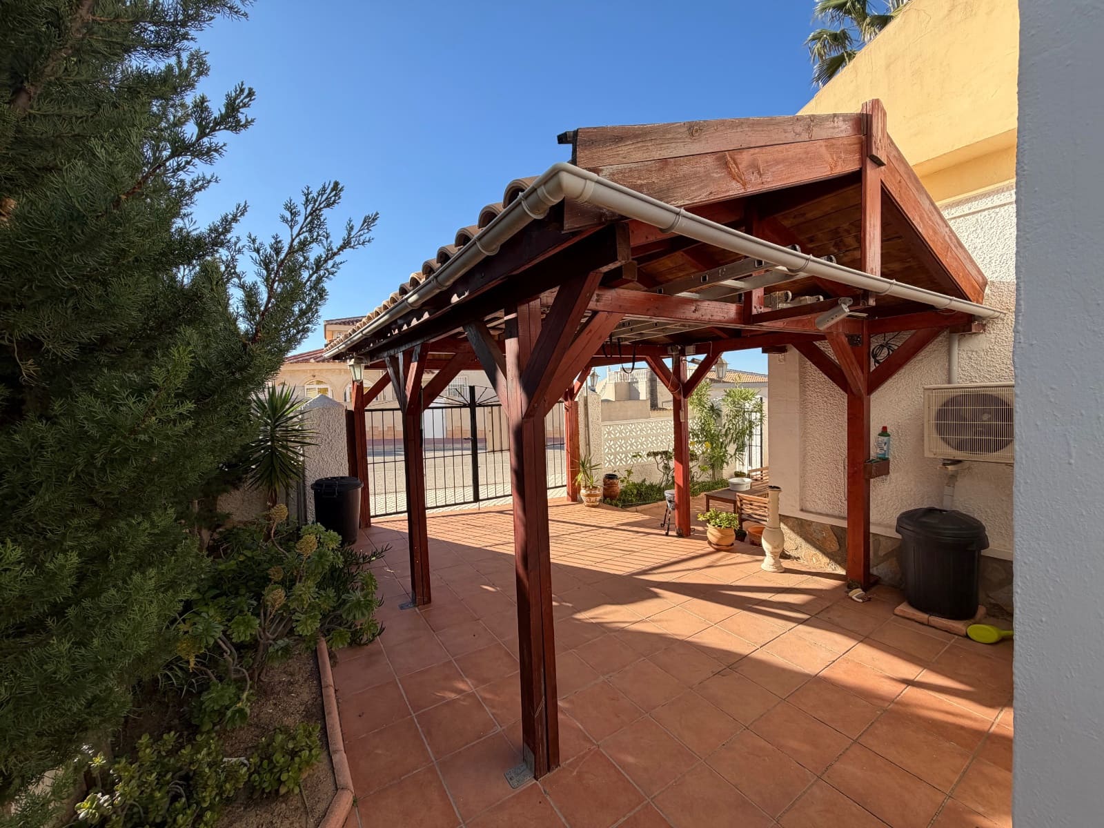 2 sovrum Villa till salu i Ciudad Quesada med pool - 210 000 € (Ref: 9658512)