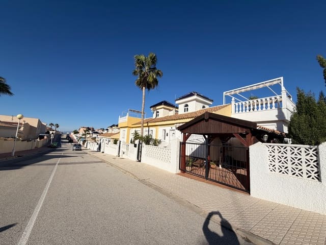 2 sypialnia Willa na sprzedaż w Ciudad Quesada, Rojales z basenem - 210 000 € (Ref: 9658512)