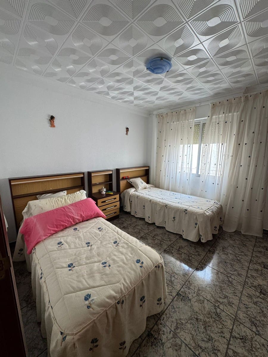 3 chambre Appartement à vendre à Guardamar del Segura - 130 000 € (Ref: 9658514)