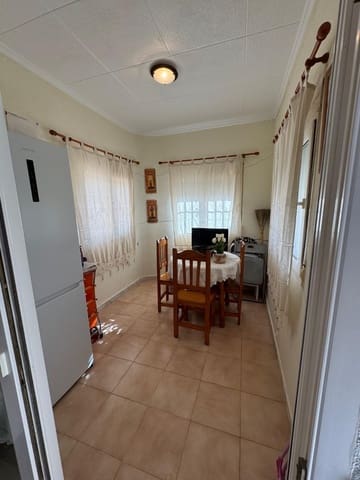 4 slaapkamer Huis te koop in San Fulgencio - € 120.000 (Ref: 9658516)