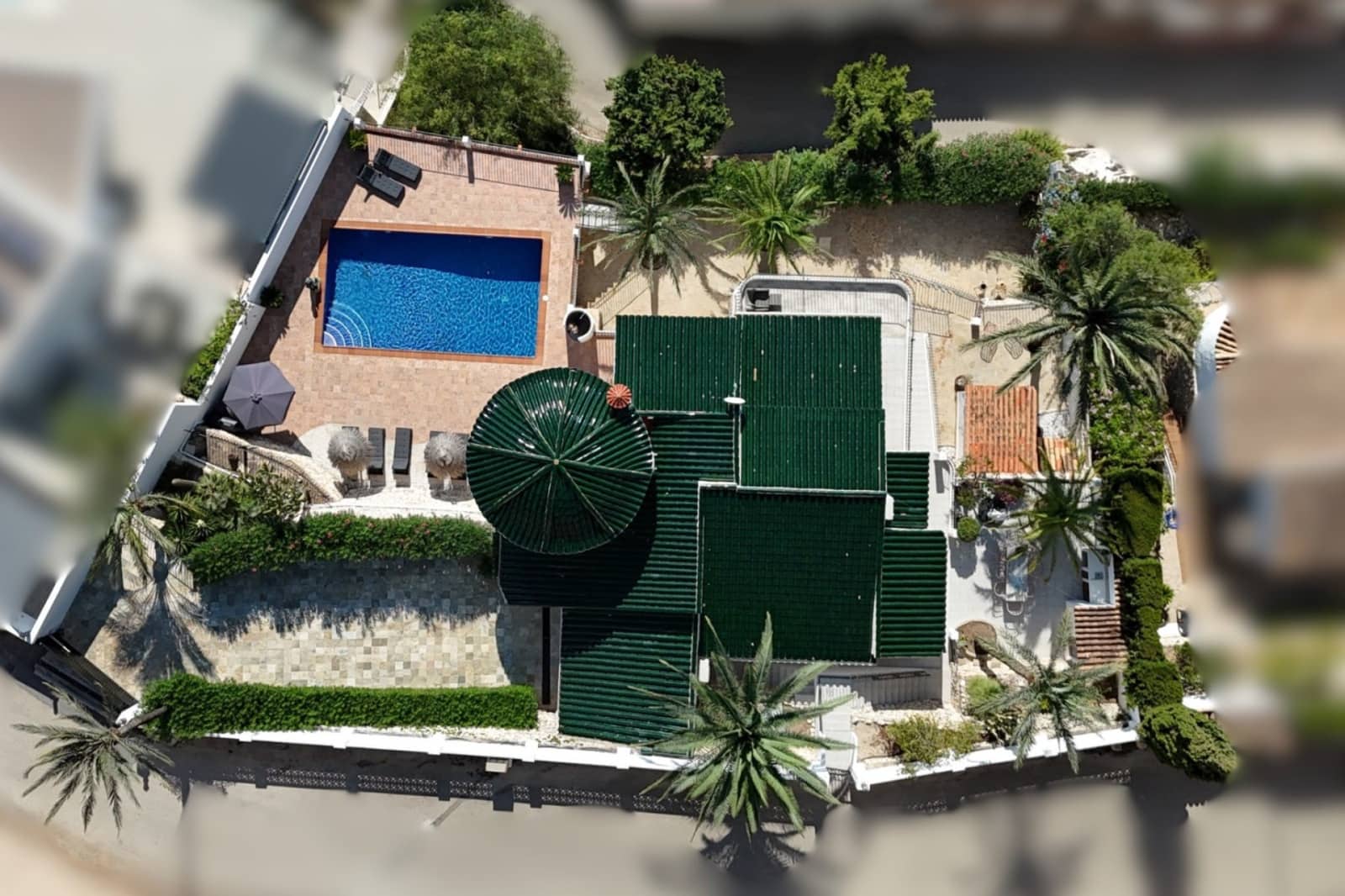 4 bedroom Villa for sale in Moraira with pool garage - € 1,199,000 (Ref: 9666180)