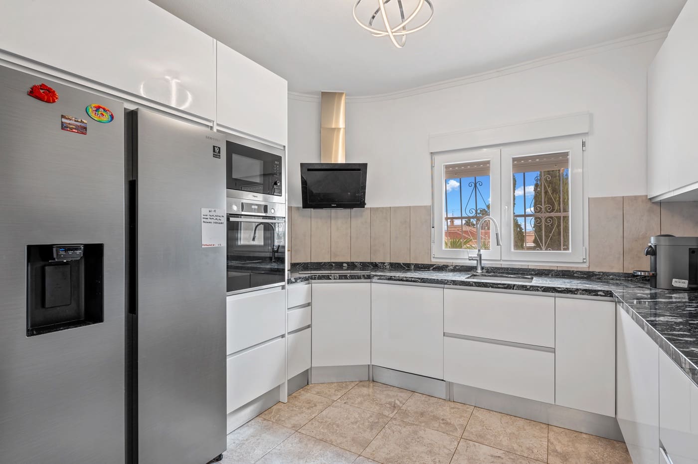 5 sypialnia Willa na sprzedaż w Ciudad Quesada z basenem - 639 000 € (Ref: 9670288)