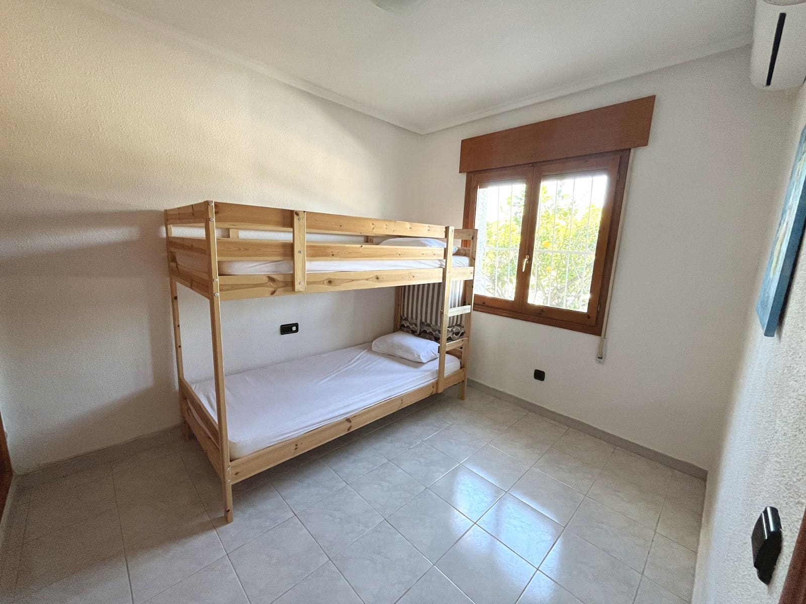 3 bedroom Villa for sale in Pueblo Bravo with pool - € 427,500 (Ref: 9673995)