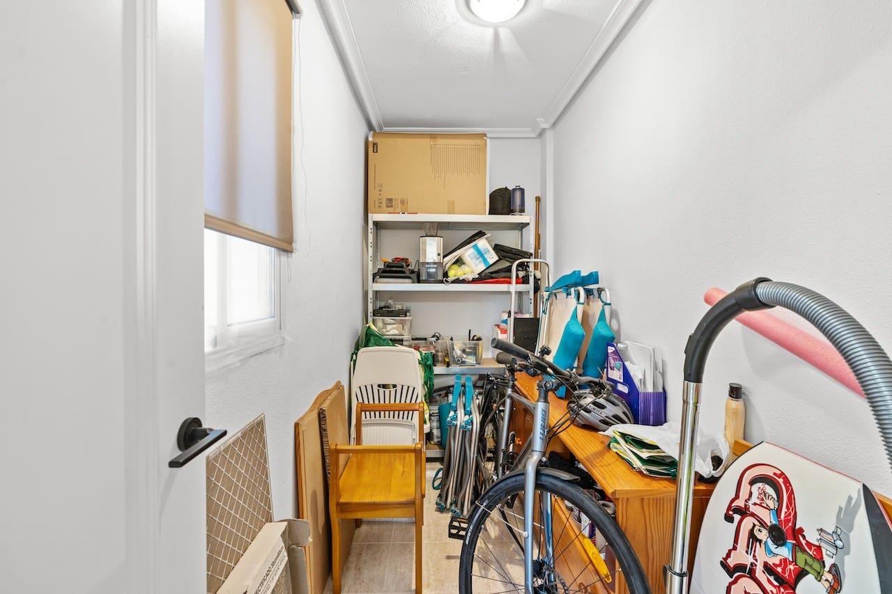 2 makuuhuone Huoneisto myytävänä paikassa Gran Alacant mukana uima-altaan 
autotalli - 249 000 € (Ref: 9677040)