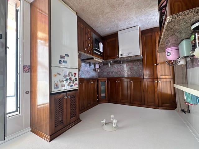 3 chambre Villa/Maison à vendre à El Raso, Guardamar del Segura avec piscine - 220 000 € (Ref: 9677044)