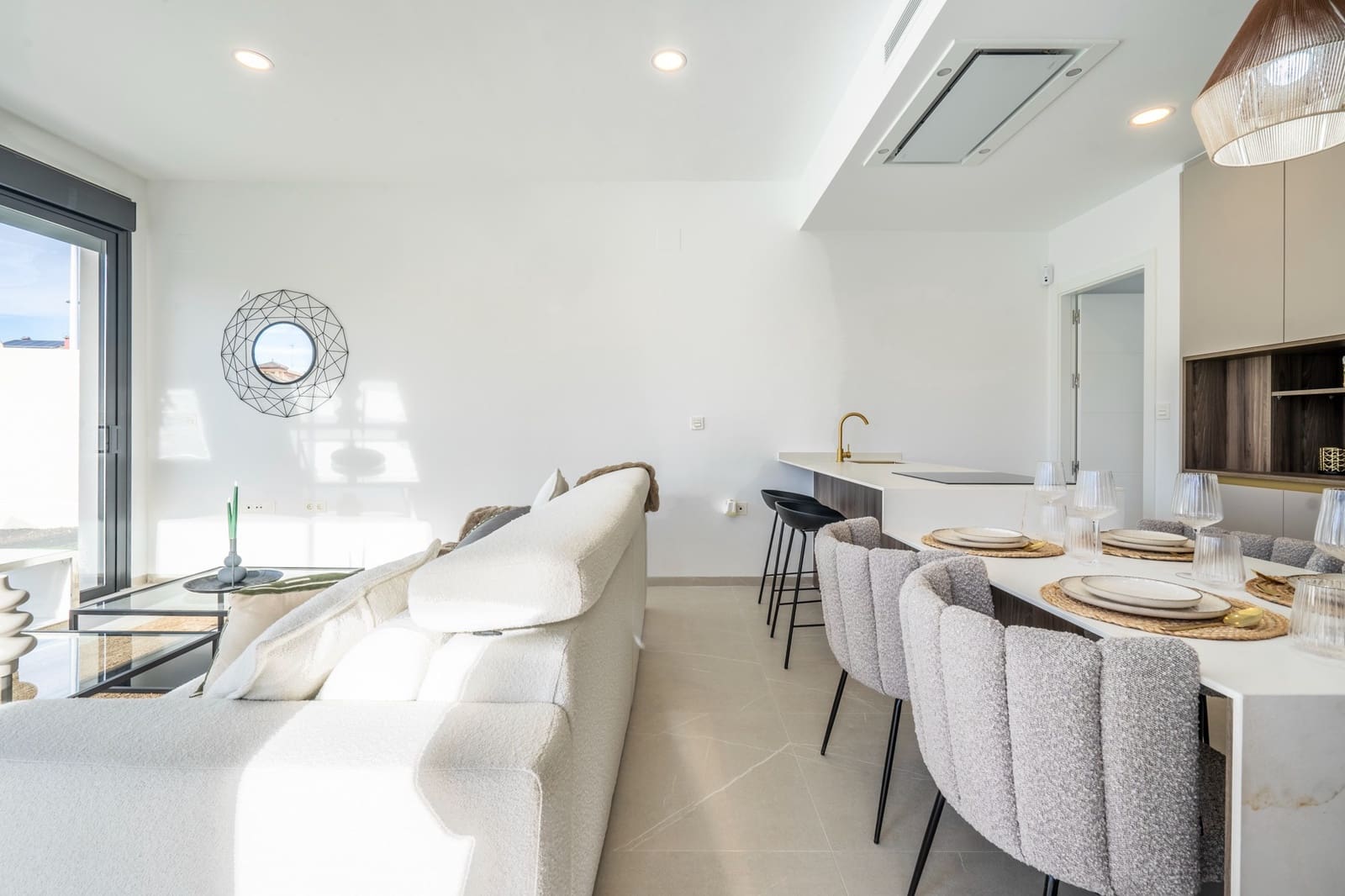 3 makuuhuone Huvila myytävänä paikassa Roldan mukana uima-altaan - 409 950 € (Ref: 9679311)