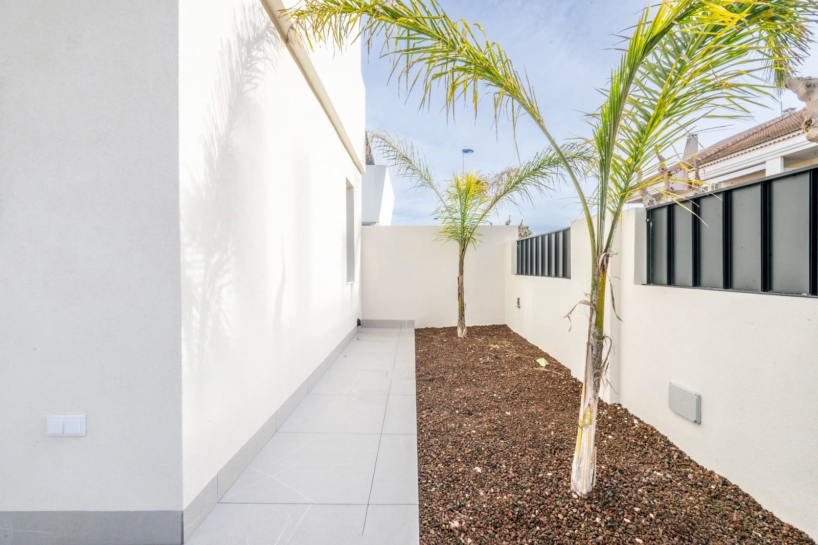 3 makuuhuone Huvila myytävänä paikassa Roldan mukana uima-altaan - 409 950 € (Ref: 9679311)