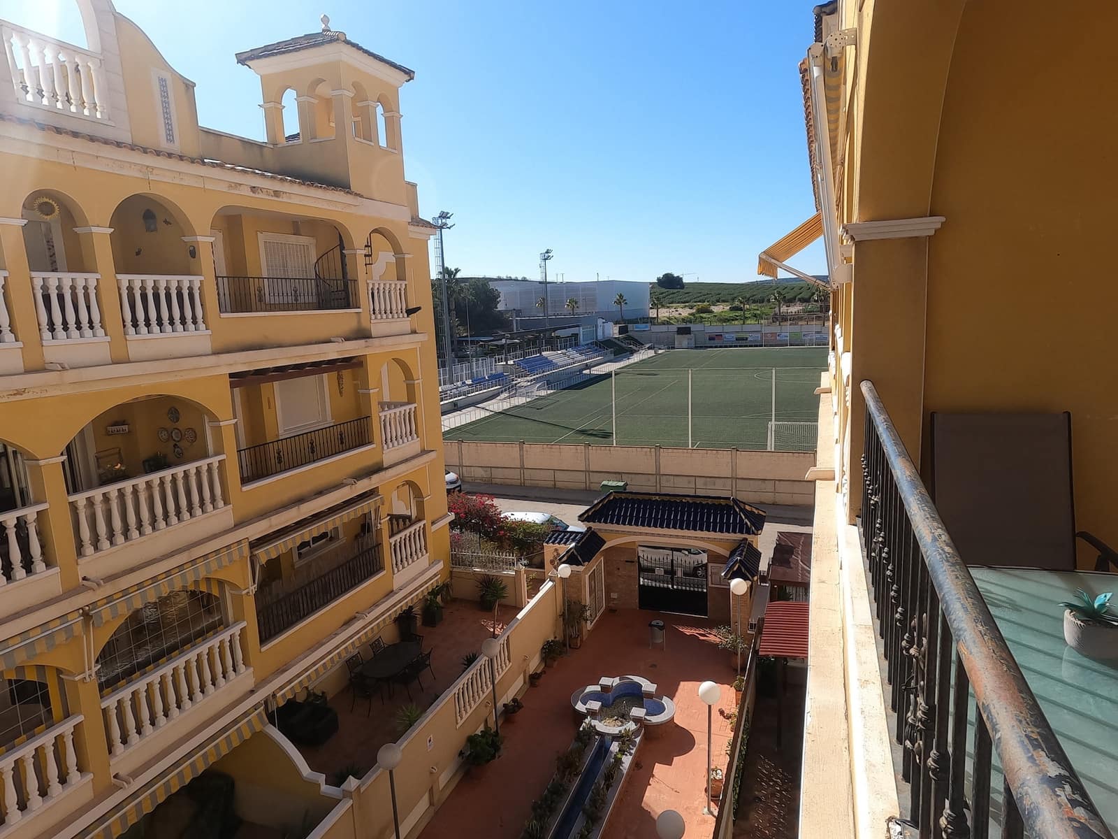 Apartamento de 2 habitaciones en Algorfa en venta con piscina - 145.000 € (Ref: 9686244)