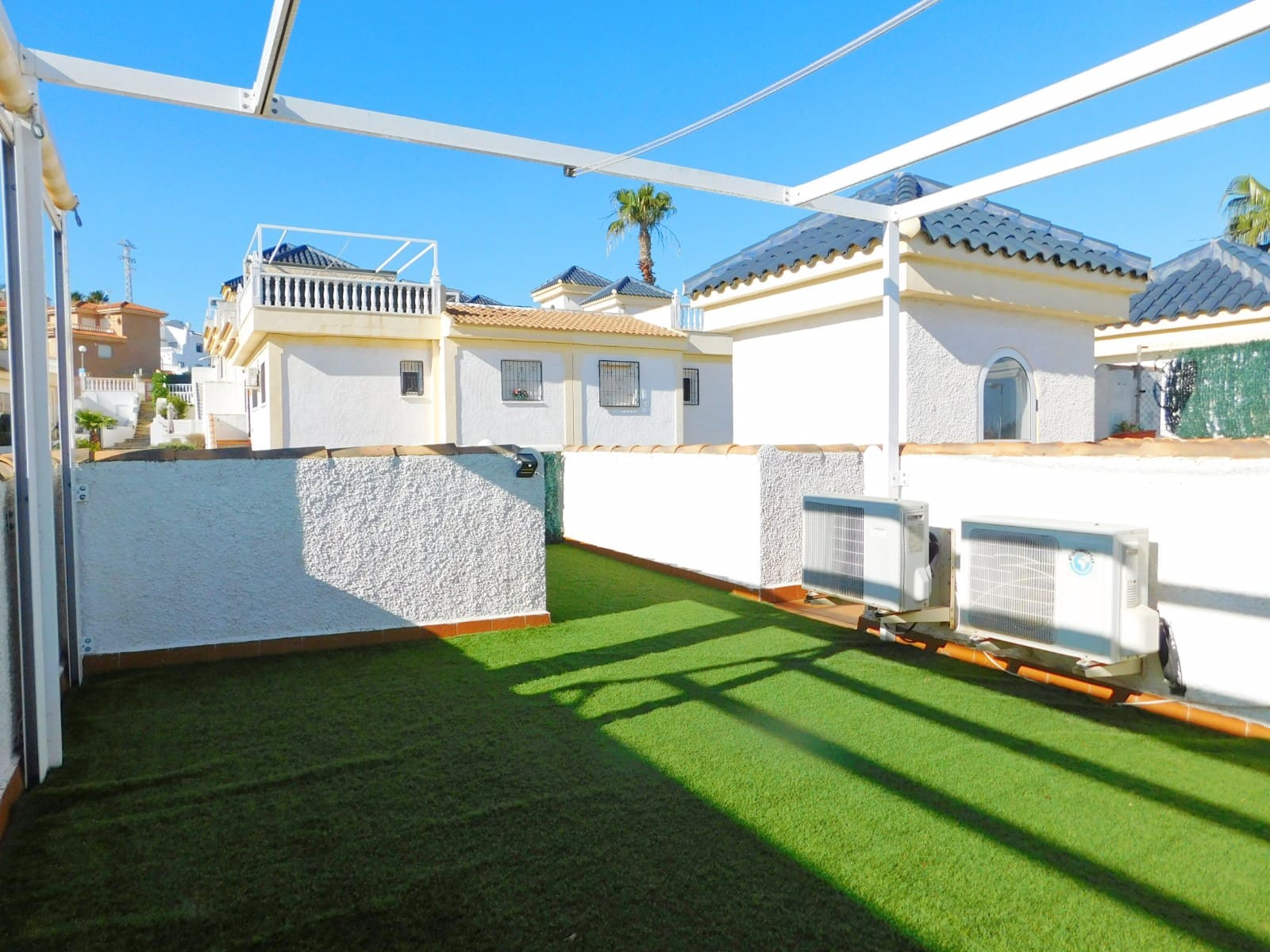 2 quarto Casa em Banda para venda em Ciudad Quesada com piscina - 175 000 € (Ref: 9690358)