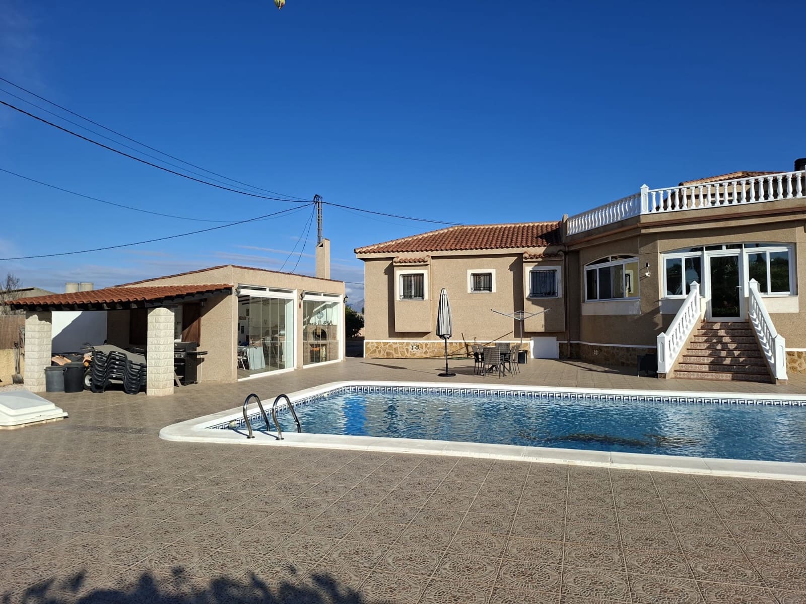 5 sovrum Villa till salu i Catral med pool - 449 995 € (Ref: 9695132)
