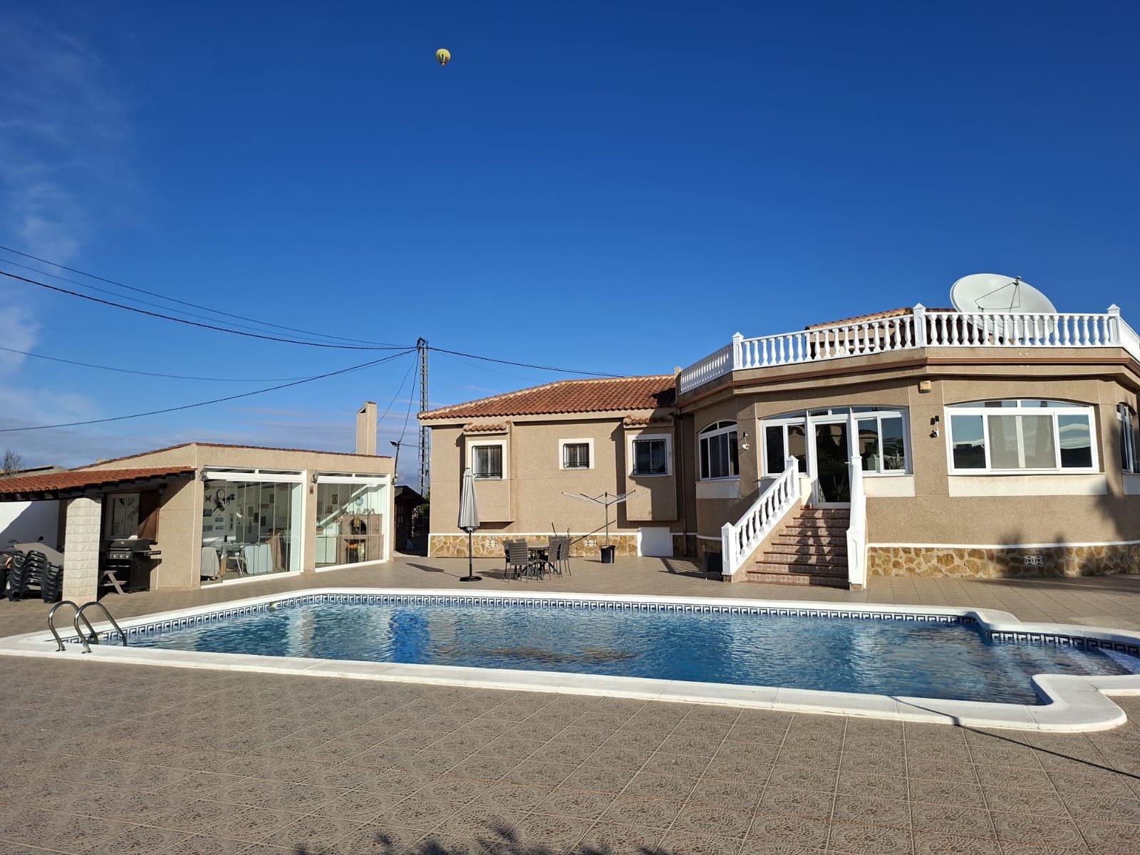 5 sovrum Villa till salu i Catral med pool - 449 995 € (Ref: 9695132)